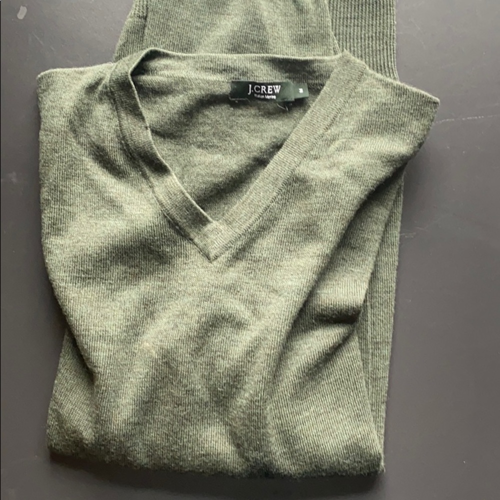 J.Crew sweater V-neck